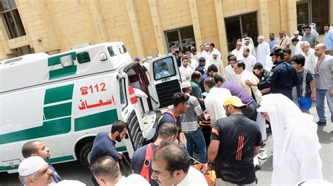 الكويت تستيقظ على كارثة مصرع 8 أشخاص فى حادث سير مروع جريدة البشاير