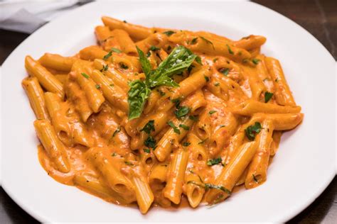 Heinz And Absolut Launch A Sauce To Make Vodka Pasta Oicanadian