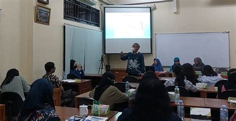 Tim Pkm Fe Usm Gelar Pelatihan Pembukuan Sederhana Bagi Pelaku Usaha