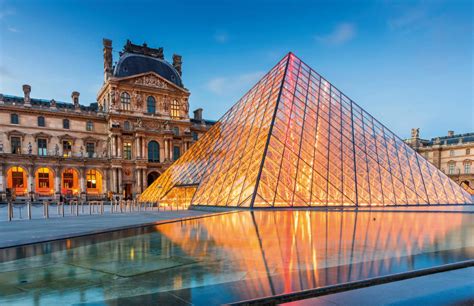 Museo De Louvre Paris Francia La Arquitectura En La Historia