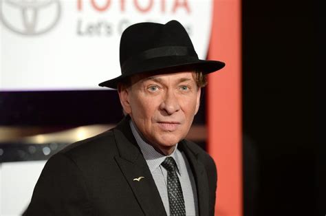 Where Were You When You Found Out Singer Bobby Caldwell Was White