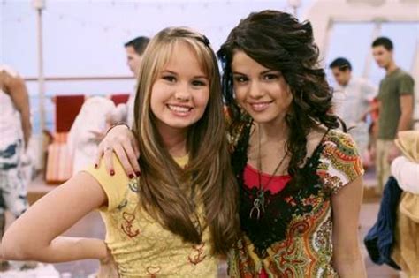 Learn about wizards of waverly place: 14 'Wizards of Waverly Place' Guest Stars You Forgot About