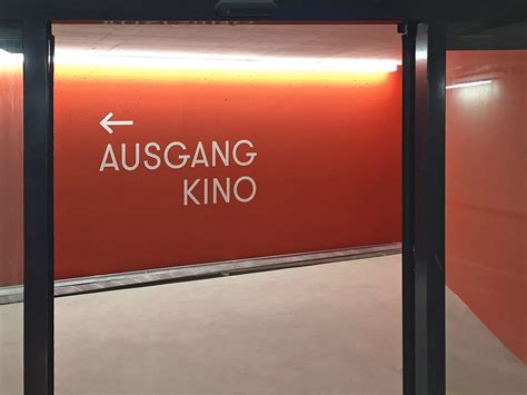 Habt ihr euch je schon einmal einen kinosaal voller sofas oder gar betten gewünscht? Limmat Spot, Spreitenbach | Studio Gourdin