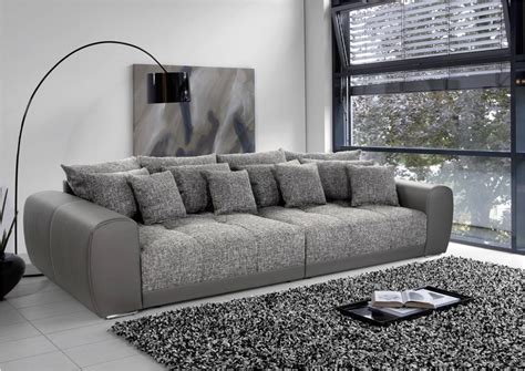 Sofaform è la società italiana leader nel settore dei divani trasformabili, degli armadi letto e dell'imbottito. Sofa L Form Braun Neu Big Sofa Xxl Poco Big Sofa Leder ...