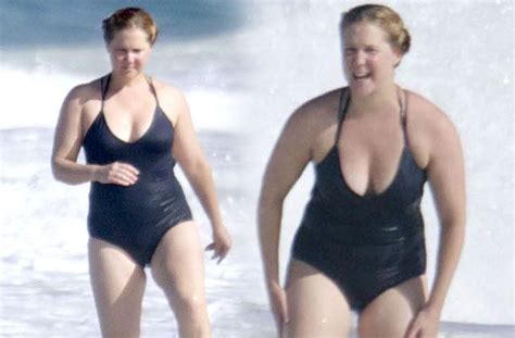 Amy Schumer Puts Her Beach Body On Display In Hawaii