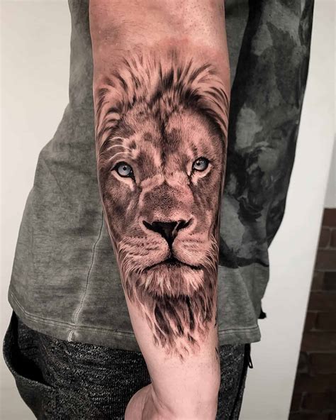 Top 109 Lion Tattoo With Name