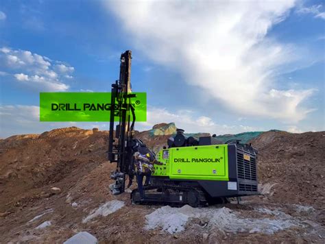 Dth Crawler Drilling Rigs Drill Pangolin® Dth Crawler Rock Drill Rig Top Hammer Crawler