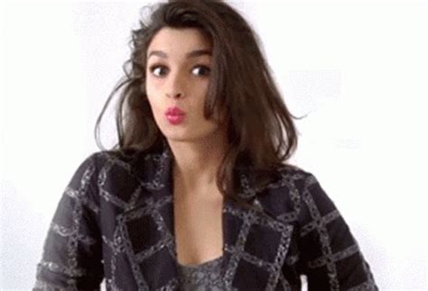Yes No Pout GIF Alia Bhatt Casual Discover Share GIFs