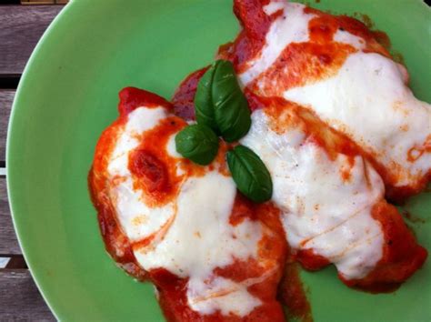 Maybe you would like to learn more about one of these? Petto di pollo alla pizzaiola | Chezuppa!