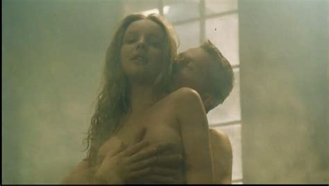 Nude Video Celebs Agnieszka Wlodarczyk Nude Sara 1997