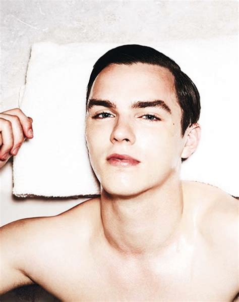 Lunaluna Jun Lunastar Nicholas Hoult Famous Men Nicholas