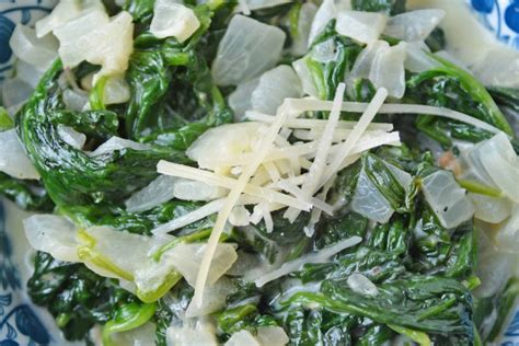 EASY Creamed Spinach Recipe Quick Easy Holiday Side Dish