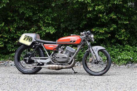 Cafe Racer Yamaha Rd 350 Two Stroke Tuesdays Custom Yamaha Rd 350