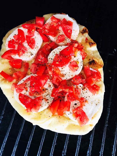Grilled Margherita Flatbreads Cooks Well With Others