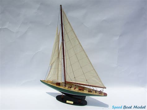Sailing Boat Omega Painted Model Lenght 70 • Sitename