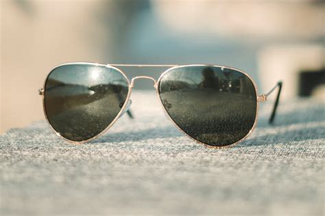The 6 Best Mens Aviator Sunglasses To Buy In 2022 The Manual