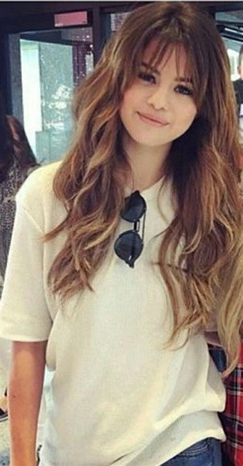 Let's face it, we all get old but we can choose to ignore that, embrace it or try to hold it off. 27+ Cute Long Layered Haircuts for Beautiful Women - Cute Haircuts Ideas | Hair styles, Long ...