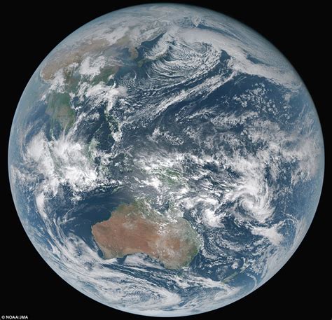 Japanese Himawari 8 Satellite Black Earth Animation Shows Earth From