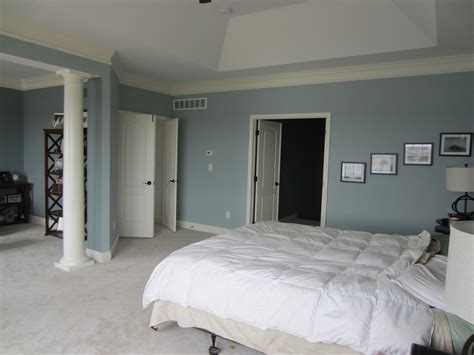 The wrong paint shade can look all blue, gray, or mint. For bedroom (WRP)..... Paint Behr Bedroom Watery, master ...