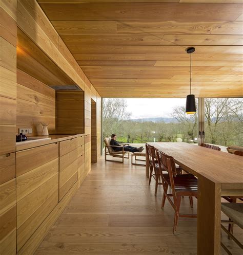 The best wood for cabinetry is widely considered either red oak, poplar, maple, mahogany, or plywood. How to Recognize Different Wood Species: The 10 Most ...
