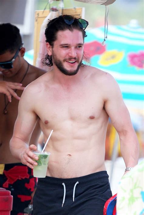 Topless Game Of Thrones Kit Harington Flashes Rock Hard Abs As He Hits