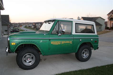 Old But A Goodie 1971 Bronco With Bored 351 Winsor Headers Top Loader
