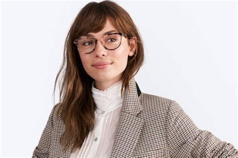 warby parker s home try on program lets you try 5 pairs of glasses for free
