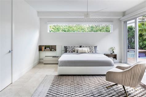 13 Minimalist Bedrooms That Prove Less Really Is More Luxe