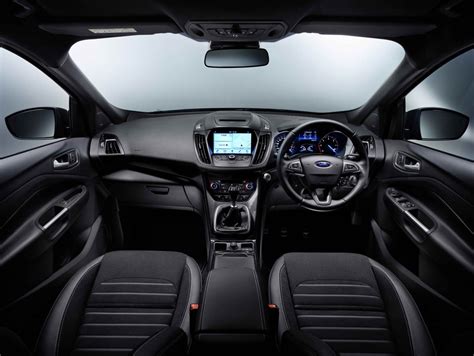 Beautifully designed, remarkably efficient, effortlessly capable. Ford Kuga Titanium Sport 2.0 TDCI AWD | Eurekar