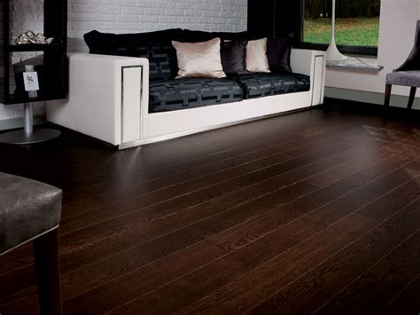 Coswick Hardwood Launches New Signature Oak Flooring Collection
