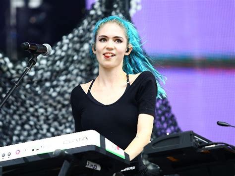 Pop Star Grimes Sees Beautiful Gender Fluidity In Foxs Singing