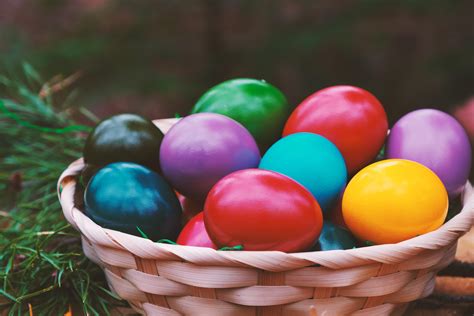 Wallpaper Easter Eggs Colorful Basket Hd Widescreen High