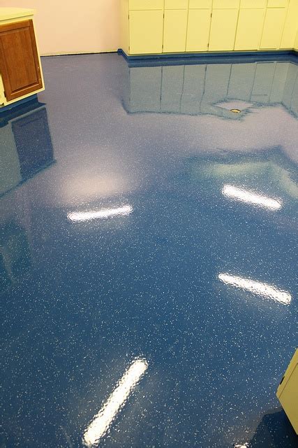 How to stain interior concrete floors considering the availability of concrete floors already in many areas, and the nearly unlimited design possibilities, you might be surprised that you can easily color or stain an interior polished concrete floor. 3 Coat, 30 MIL Epoxy Flooring System - deep blue with light broadcast of 621 color flakes from ...