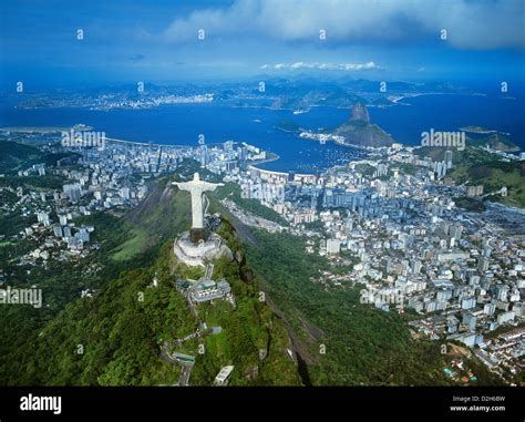 Brasil Rio De Janeiro Christ The Redeemer Statue On Corcovado