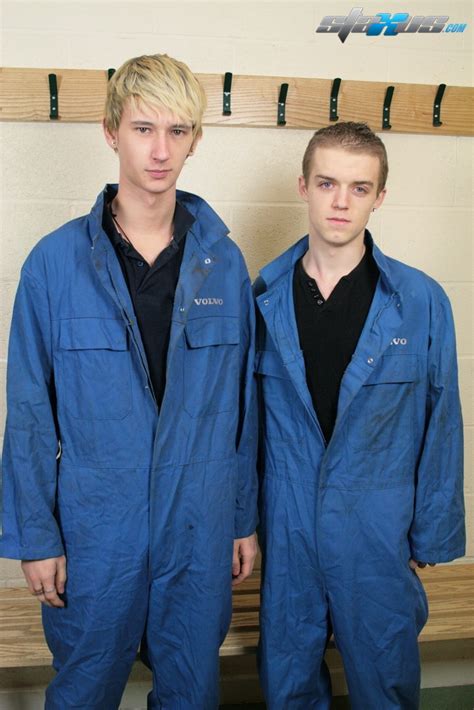 Young Guys Drop Their Jumpsuits To Take A Shower And Fuck