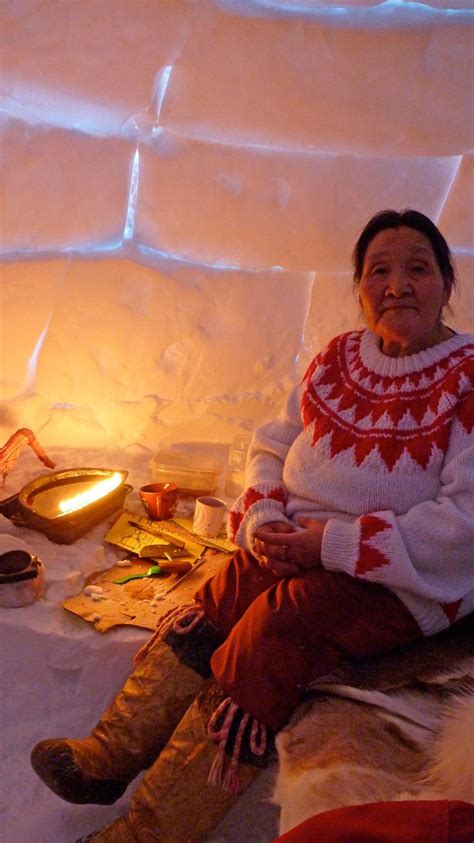 Inuit Home Life Inuit Inuit People Inuit Art