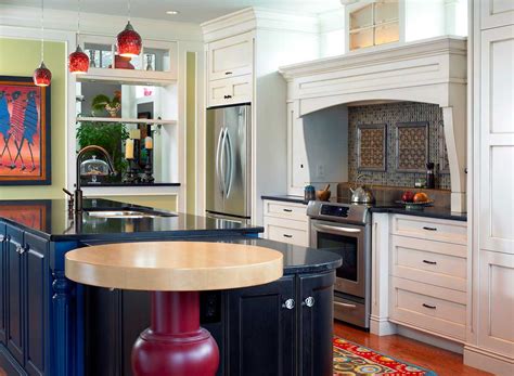 31 Cool And Colorful Kitchens