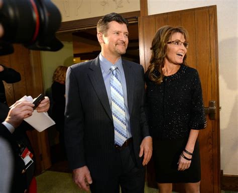 Sarah Palin S Husband Todd Files For Divorce Over Incompatibility Of Temperament