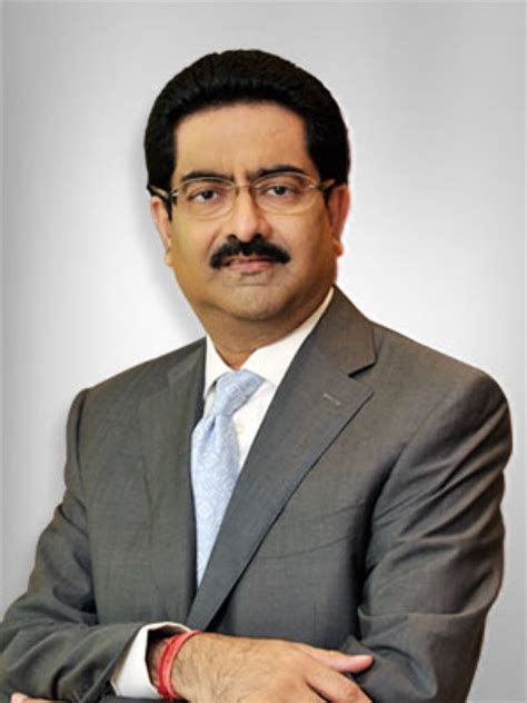 Kumar Mangalam Birla Offered Govt To Take Over His Stake In Vodafone