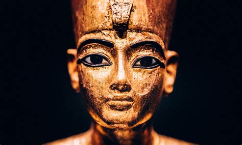 Tutankhamun Exhibition Saatchi Gallery
