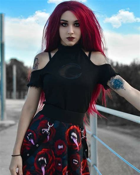 pin by kayla lawrence on goth beauties pt 3 hot goth girls cute goth gothic girls