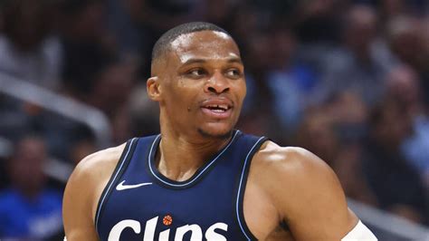 Russell Westbrook S History Of Fan Confrontations Adds New Chapter Yardbarker