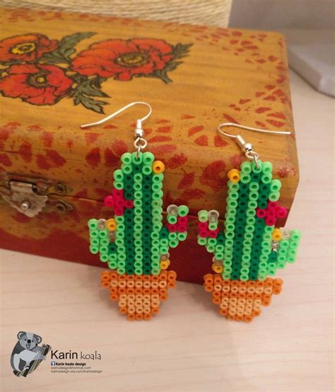 Schémas de bijoux en perles. Cactus earrings - hama beads | Perler bead patterns, Iron ...