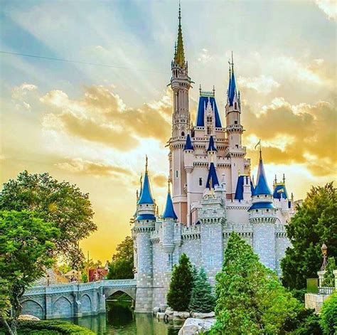 How To Take The Most Magical Pictures Of Cinderellas Castle Magical
