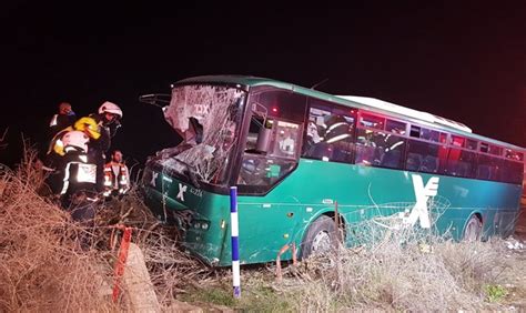 Bus Driver Arrested After Four Killed In Crash ערוץ 7