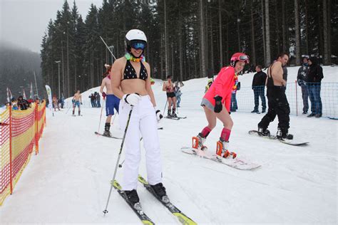 Jasna Bikini Skiing 2015