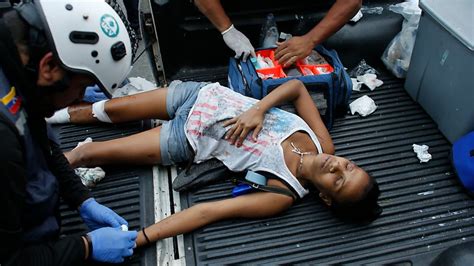venezuela krise frau bei protesten in caracas erschossen blick
