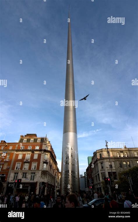 Spire Of Dublin The Spike Monument Of Light Ian Ritchie Architects