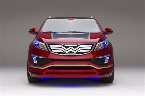 Wonder Woman Kia Sportage Adds To The We Can Be Heroes Campaign