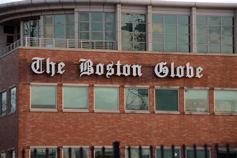 Boston Globe Employees Help Deliver Paper On Sunday The New York Times
